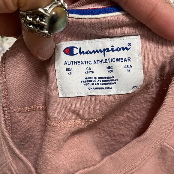 EUC Women’s Size X-Small Champion Powerblend Crewneck Sweatshirt With Logo Print - Picture 9 of 10